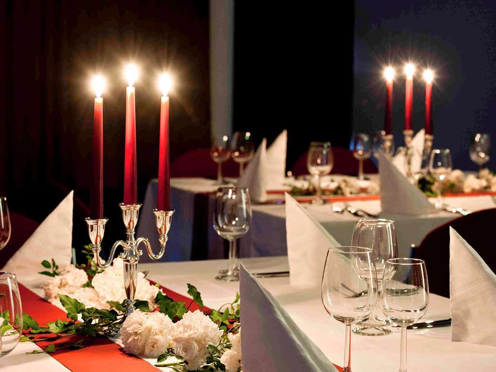 B&B Hotel Muenchen-Schwabing Restaurant bilde